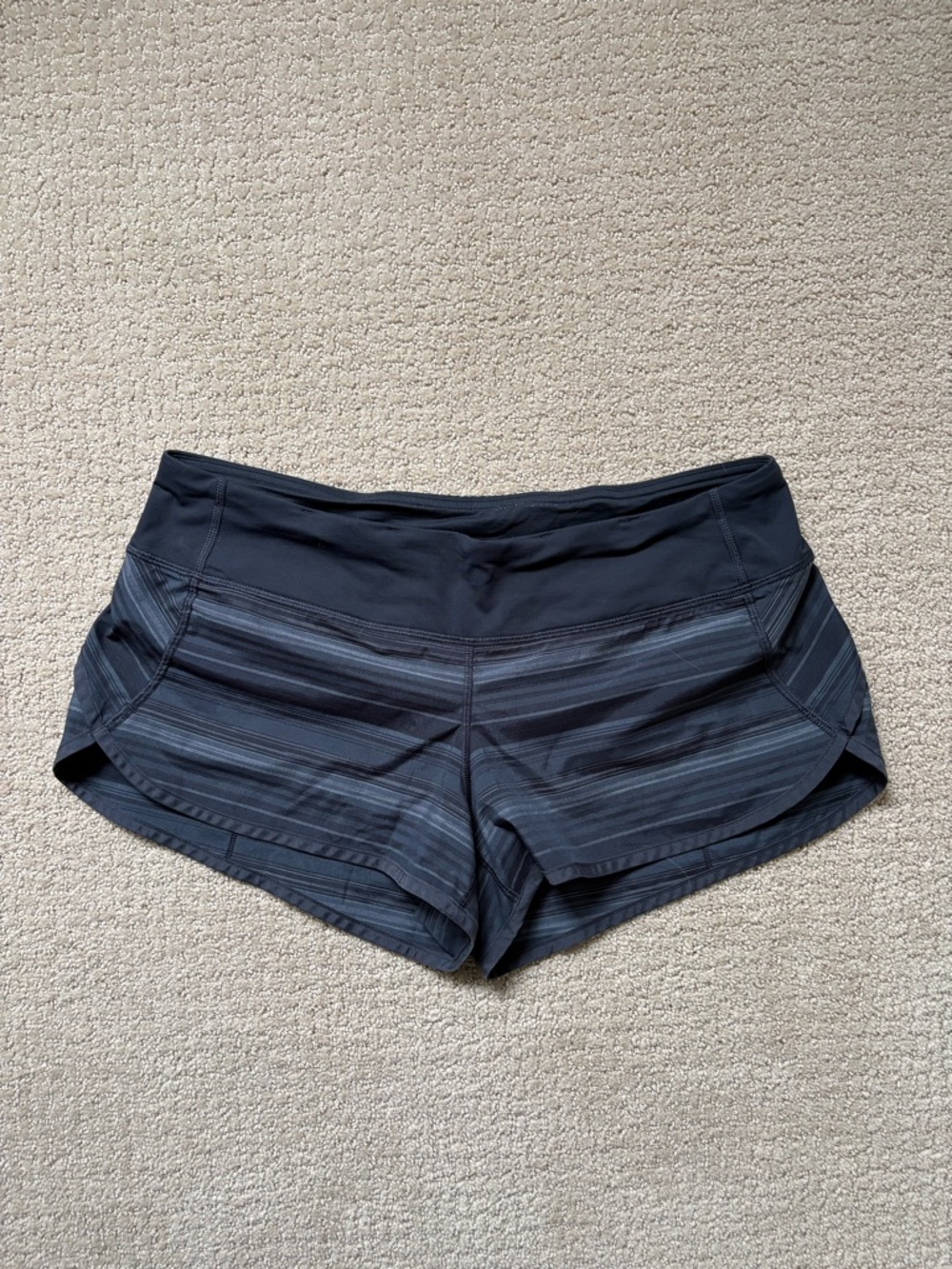 lululemon athletica Coal Grey Black Striped Women's Speed Up Line Gym Shorts